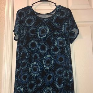 Black and Blue Lularoe Carly